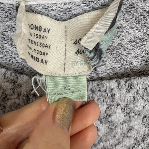 Anthropologie Saturday Sunday soft comfy neutral pullover XS - Picture 5 of 7